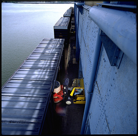 <font size="-3">Fork Lift,Delaware River, Loading Dock</font> : OTHER STUFF : Philadelphia NY Advertising and Event Photography - Best Food packaging Menu and Lifestyle Photographer - Todd Trice